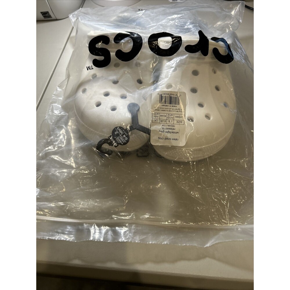 Crocs Classic Fur Lined White Clogs I Size Men's 10 Women's 12 New With Tags